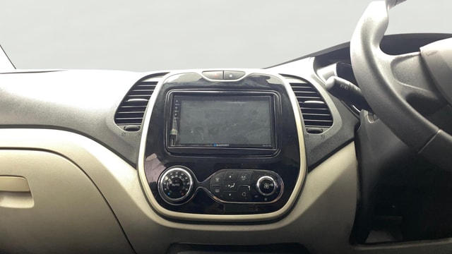 View Renault Captur Image 17 Used Renault Captur Image 17