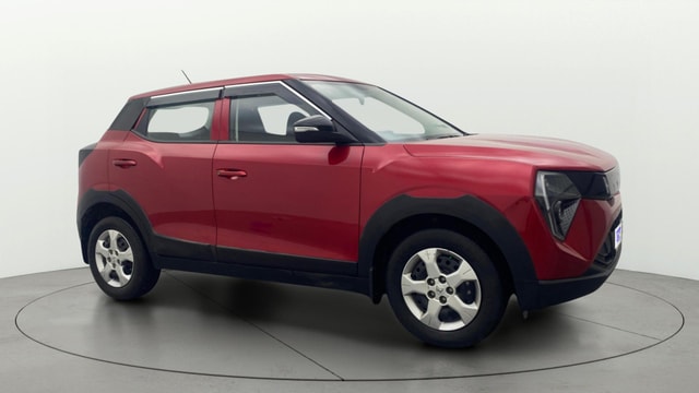 View Mahindra XUV 3XO Image 21 Used Mahindra XUV 3XO Image 21