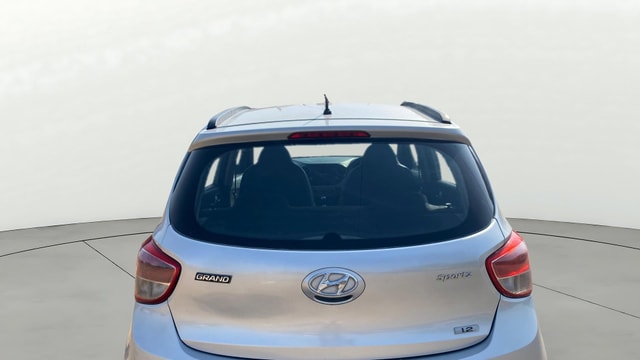 View Hyundai Grand i10 Image 4 Used Hyundai Grand i10 Image 4
