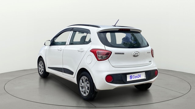 View Hyundai Grand i10 Image 2 Used Hyundai Grand i10 Image 2