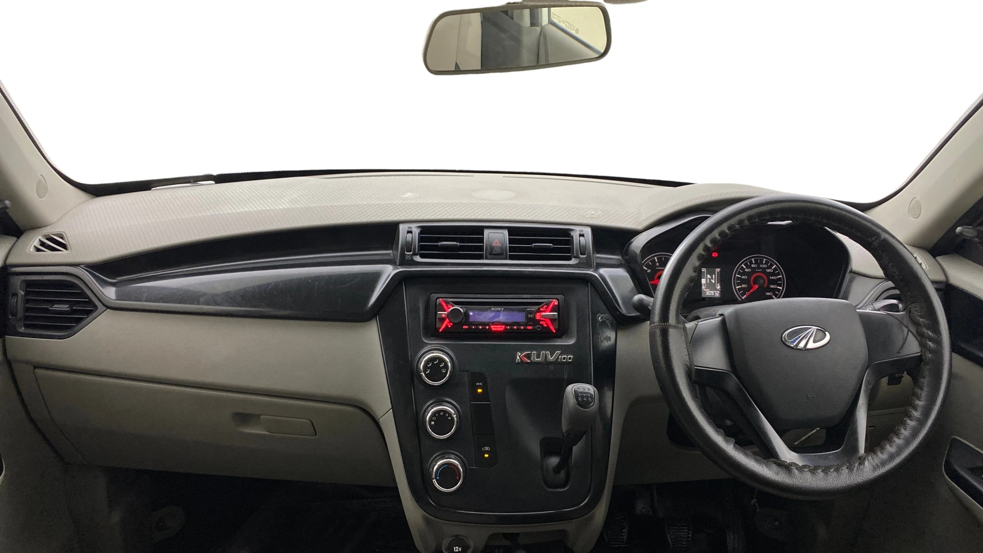 Used 2016 Mahindra KUV100 Used 2016 Mahindra KUV100