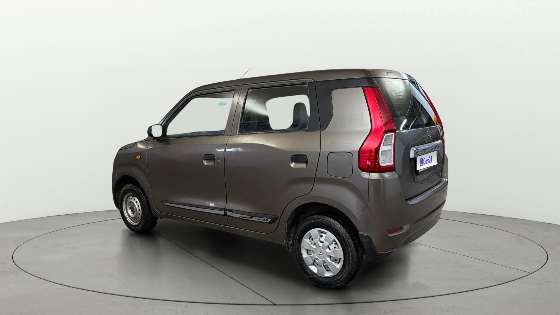 View 2020 Maruti Suzuki 1000 Base Variant Image 2 Used 2020 Maruti Suzuki 1000 Base Variant Image 2
