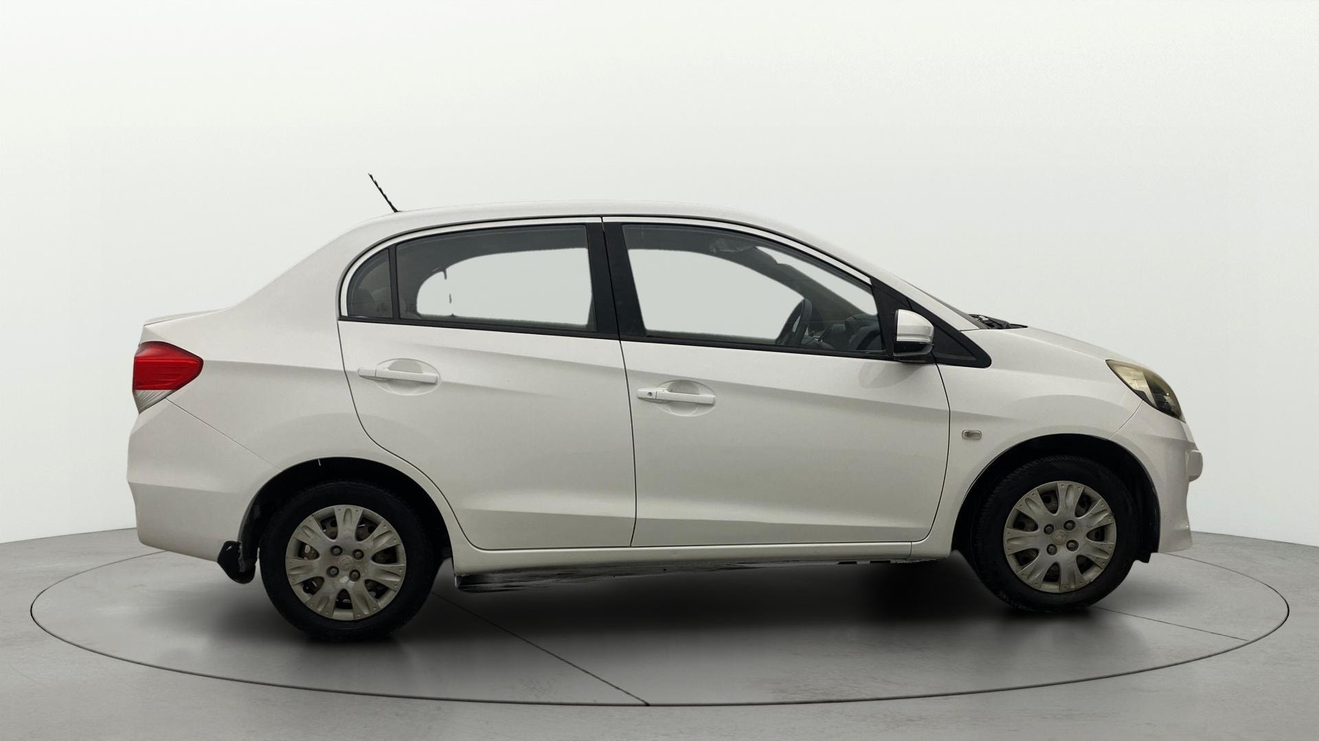 Used 2015 Honda Amaze Used 2015 Honda Amaze