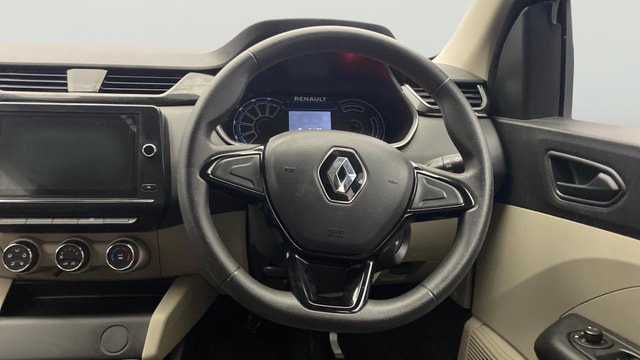 View Renault Triber Image 21 Used Renault Triber Image 21