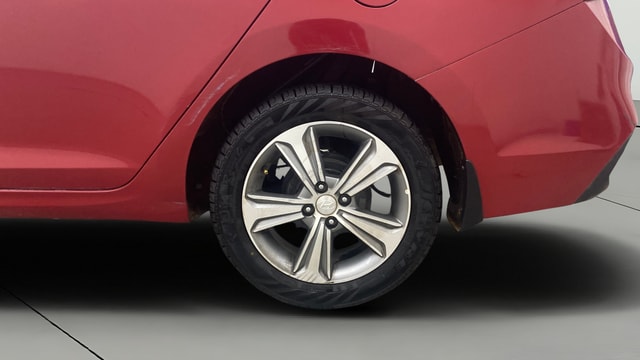 View Hyundai Verna Image 8 Used Hyundai Verna Image 8