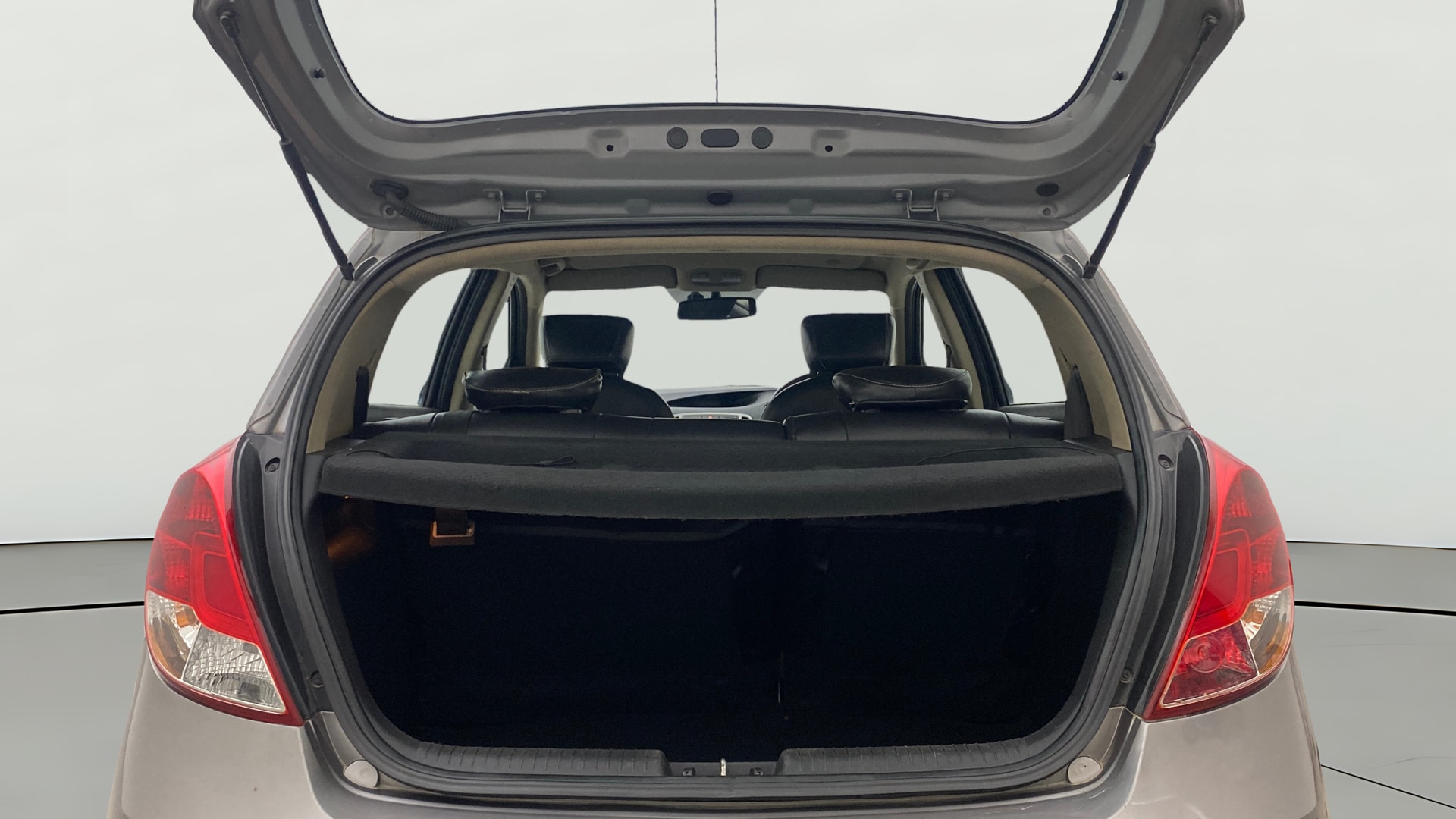 View 2014 Hyundai Elite i20 1.4 Era Diesel BS IV Image 36 Used 2014 Hyundai Elite i20 1.4 Era Diesel BS IV Image 36