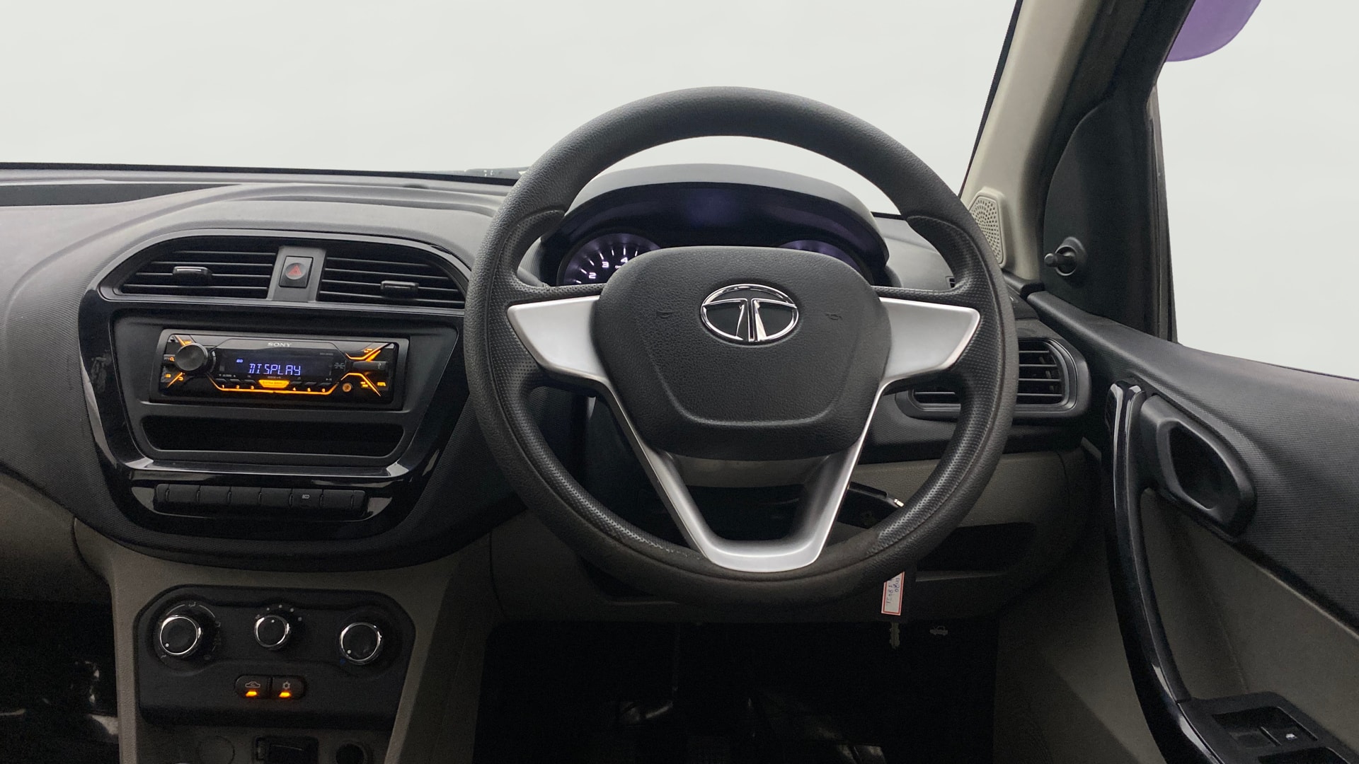 Used 2017 Tata Tiago Used 2017 Tata Tiago