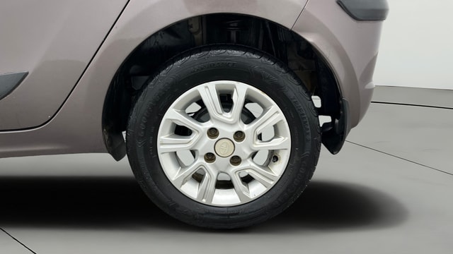 View Tata Tiago Image 11 Used Tata Tiago Image 11