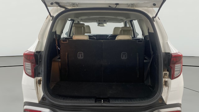 View Kia Carens Image 43 Used Kia Carens Image 43
