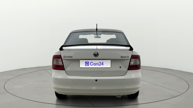 View Skoda Rapid Image 38 Used Skoda Rapid Image 38