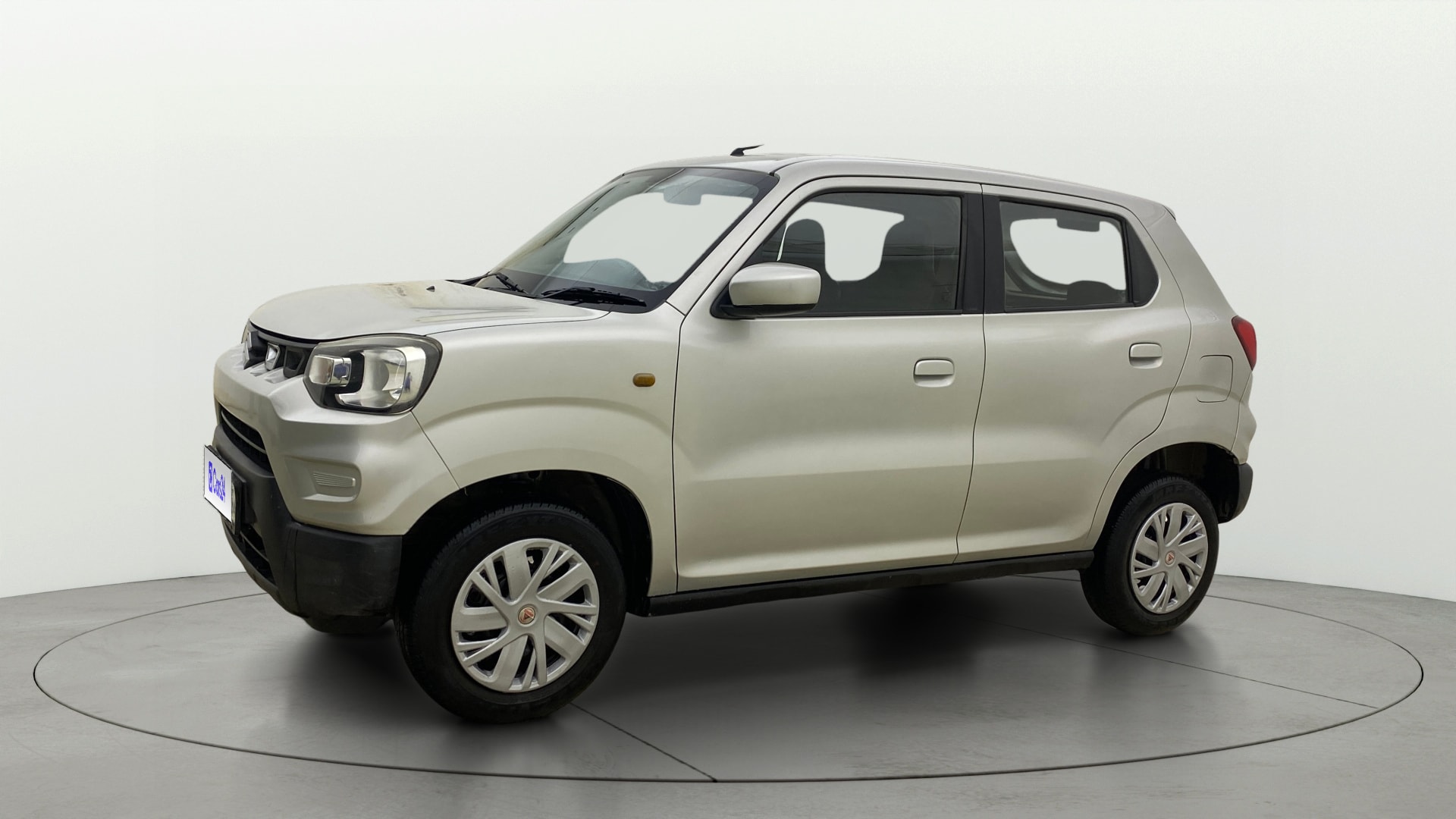 View 2020 Maruti Suzuki 1000 Base Variant Image 34 Used 2020 Maruti Suzuki 1000 Base Variant Image 34