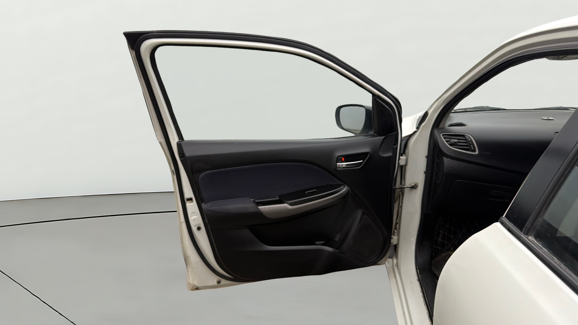 View 2020 Maruti Suzuki 1000 Base Variant Image 30 Used 2020 Maruti Suzuki 1000 Base Variant Image 30