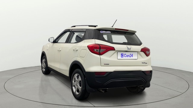 View Mahindra XUV300 Image 2 Used Mahindra XUV300 Image 2