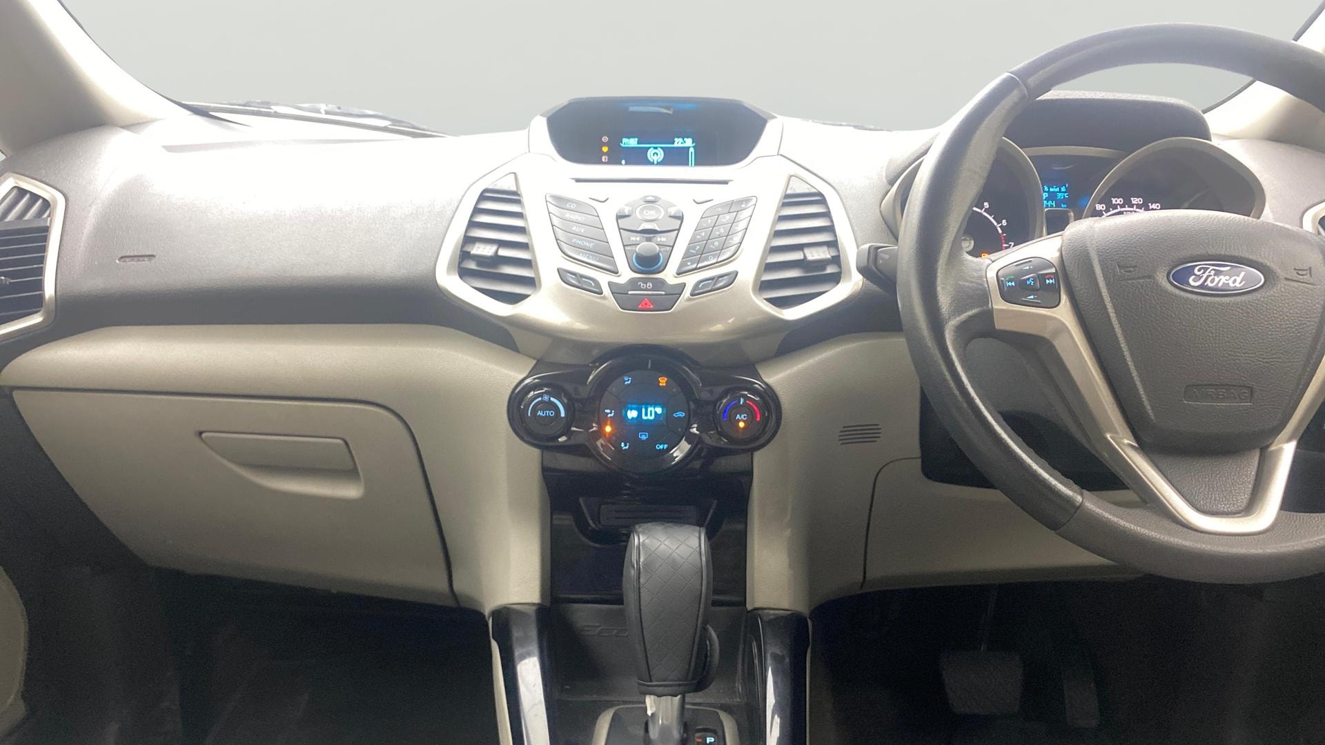 View 2013 Ford EcoSport 1.5 TDCi Diesel Ambiente BS IV Image 17 Used 2013 Ford EcoSport 1.5 TDCi Diesel Ambiente BS IV Image 17