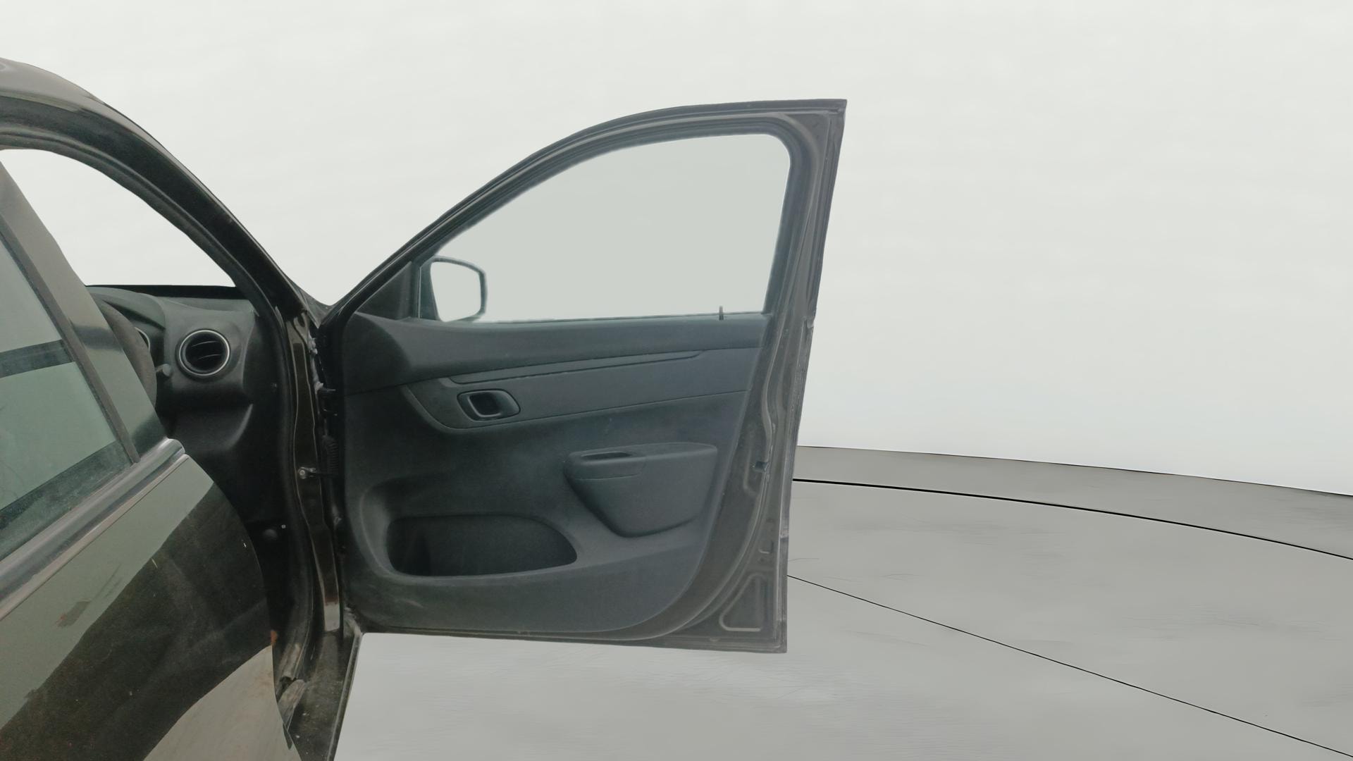 View 2019 Renault Kwid RXL Image 43 Used 2019 Renault Kwid RXL Image 43