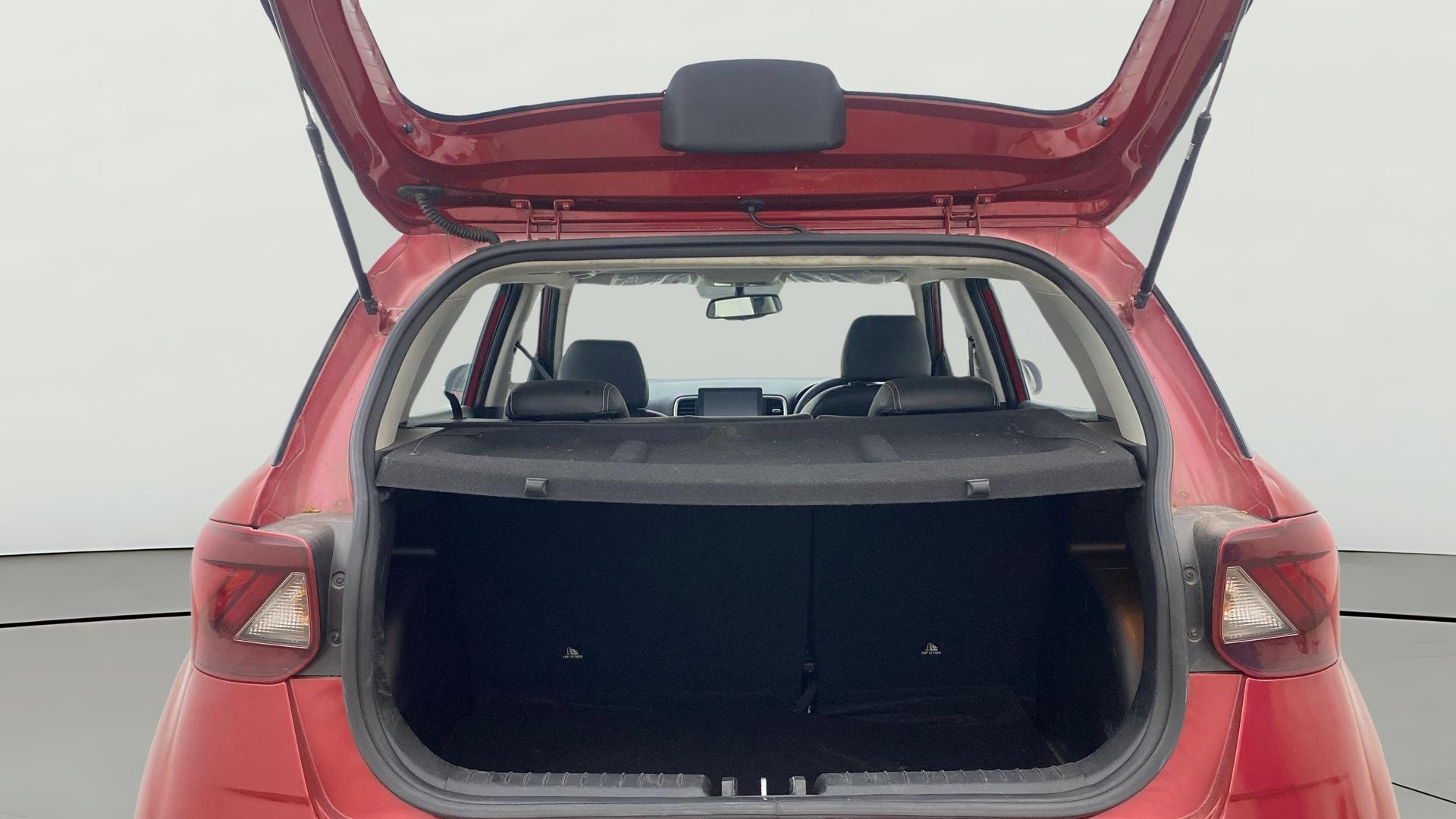 View 2019 Hyundai Venue E 1.2 Petrol BS IV Image 39 Used 2019 Hyundai Venue E 1.2 Petrol BS IV Image 39