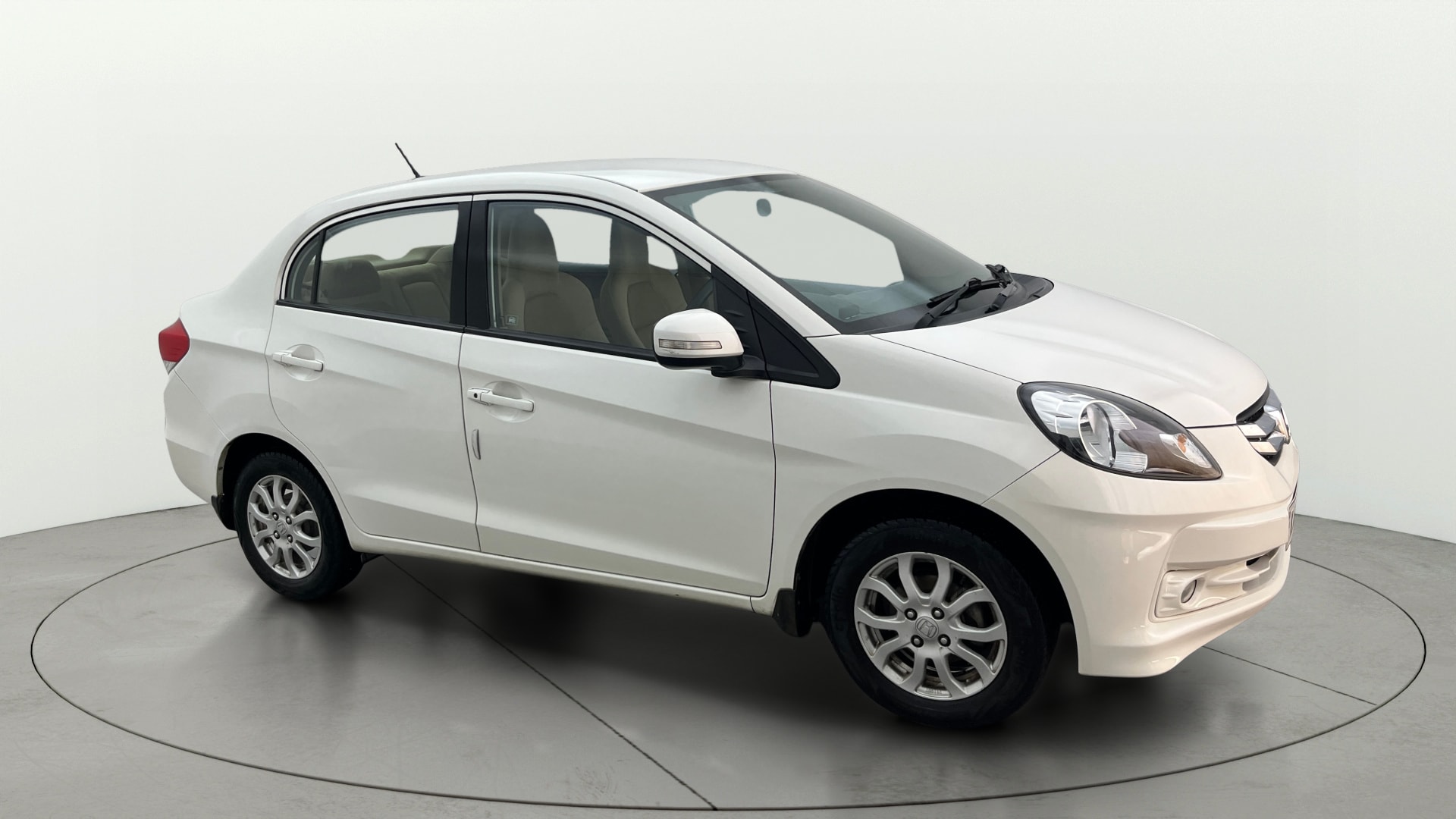 View 2013 Honda Amaze E MT Petrol BS IV Image 35 Used 2013 Honda Amaze E MT Petrol BS IV Image 35
