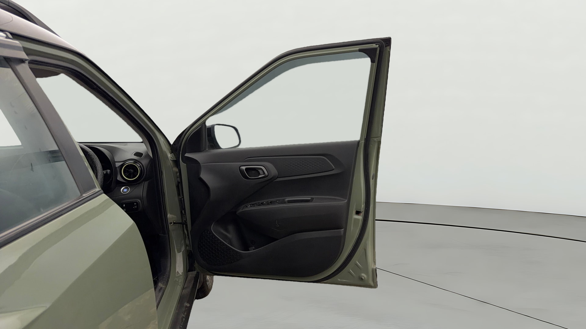 View 2023 Hyundai Exter 1.2 AMT Kappa SX Option Connect Dual Tone Image 48 Used 2023 Hyundai Exter 1.2 AMT Kappa SX Option Connect Dual Tone Image 48
