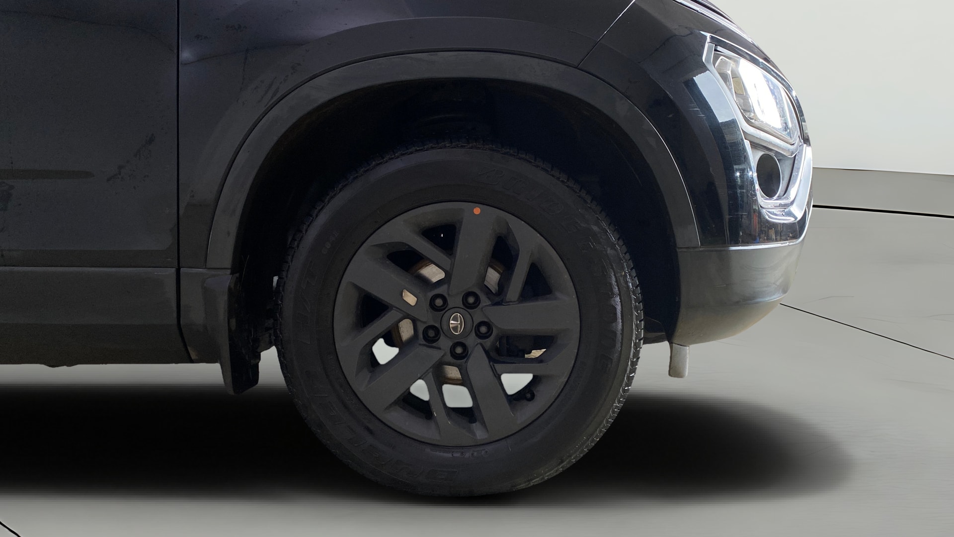 View 2021 Tata Harrier XE Image 42 Used 2021 Tata Harrier XE Image 42