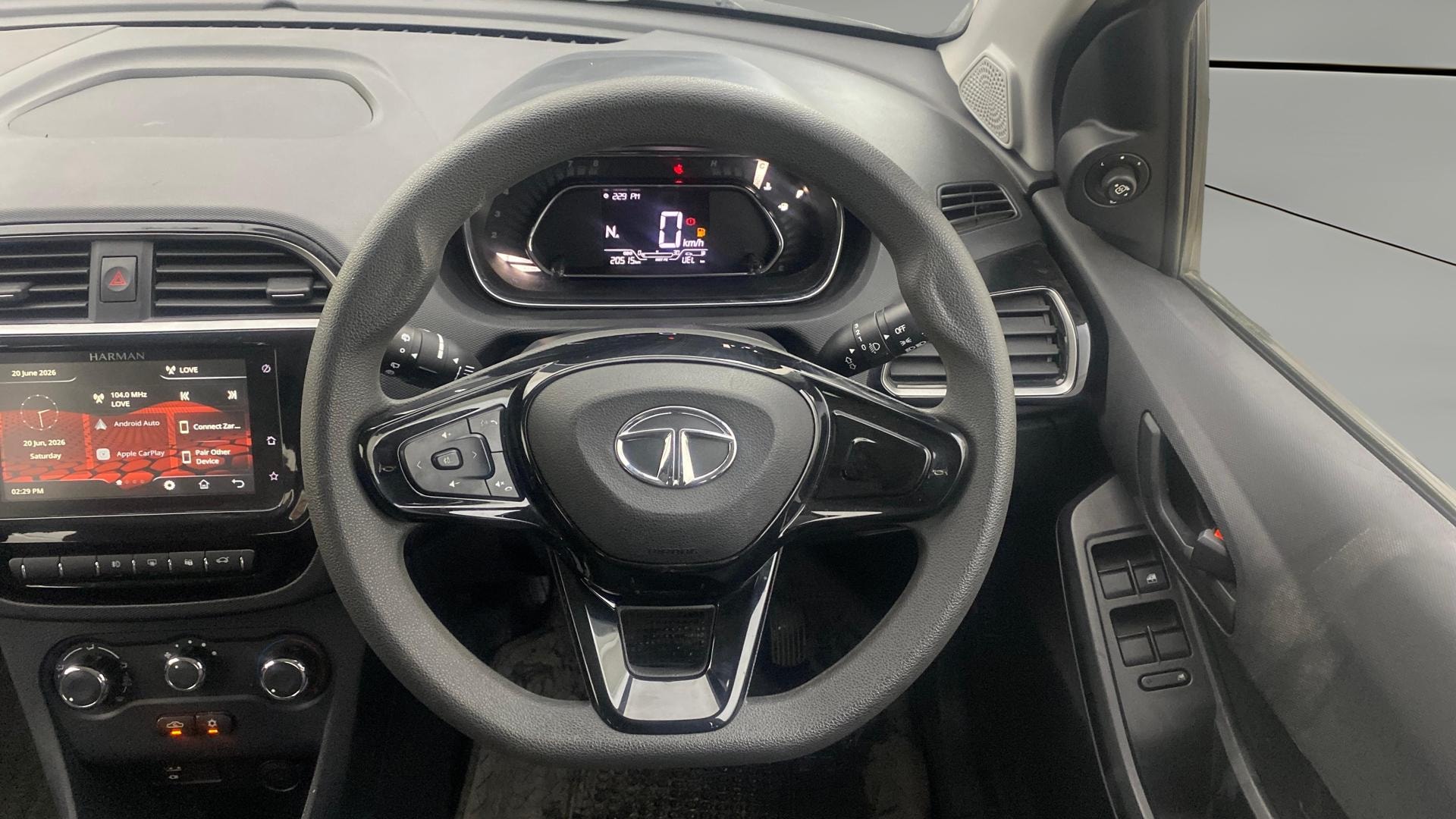 View 2023 Tata Tiago NRG XZ Revotron AMT Image 12 Used 2023 Tata Tiago NRG XZ Revotron AMT Image 12