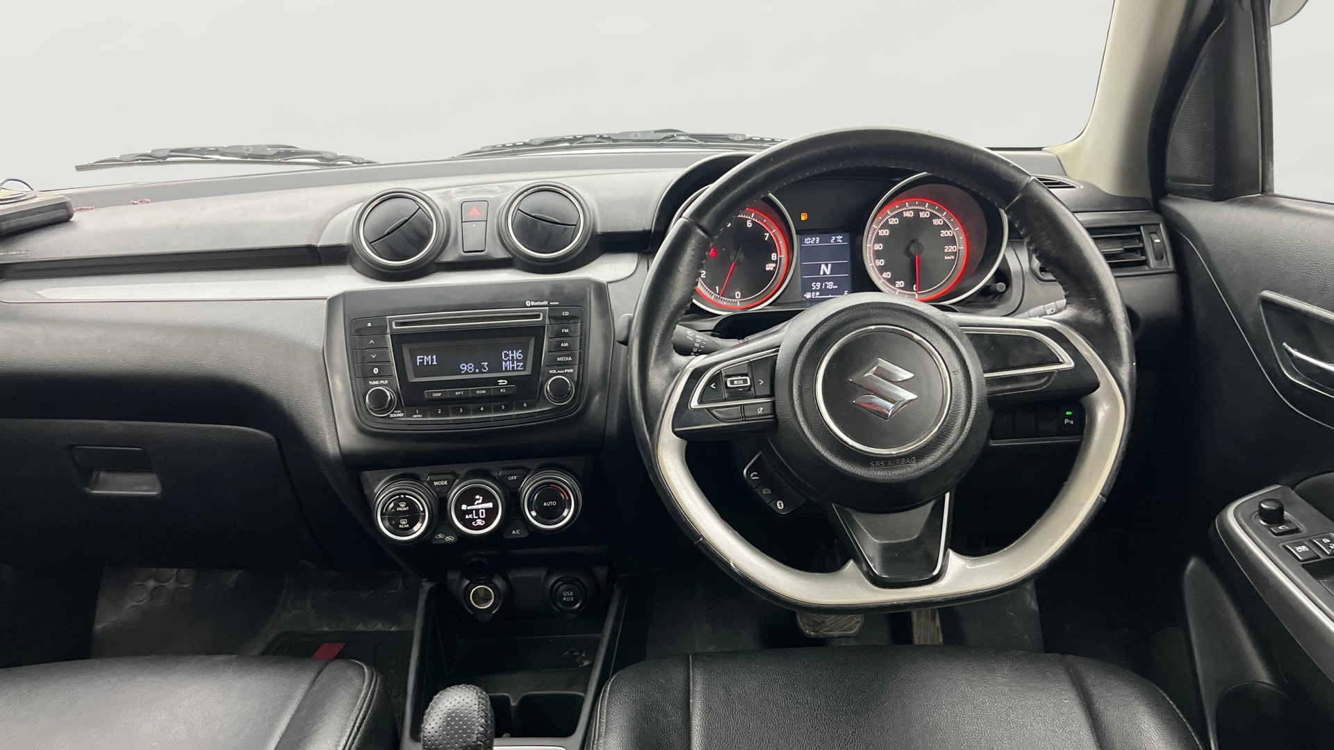 View 2018 Maruti Suzuki 1000 Base Variant Image 20 Used 2018 Maruti Suzuki 1000 Base Variant Image 20