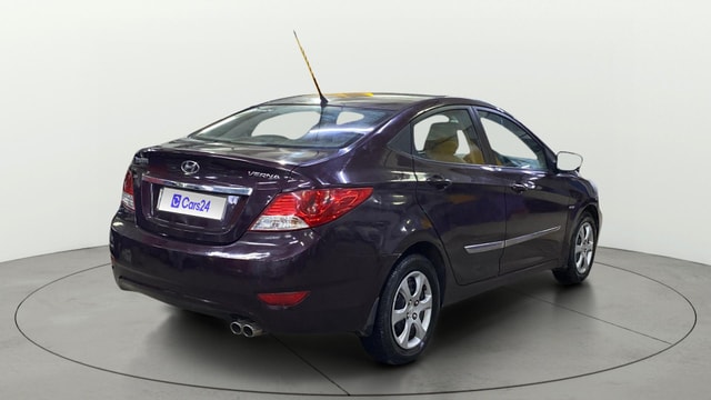 View Hyundai Fluidic Verna Image 48 Used Hyundai Fluidic Verna Image 48