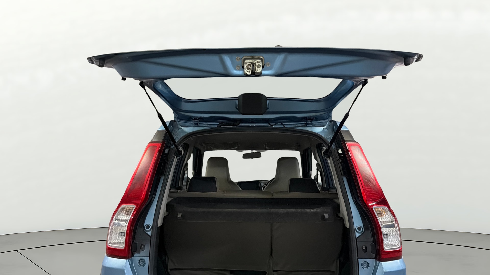 View 2019 Maruti Suzuki 1000 Base Variant Image 16 Used 2019 Maruti Suzuki 1000 Base Variant Image 16