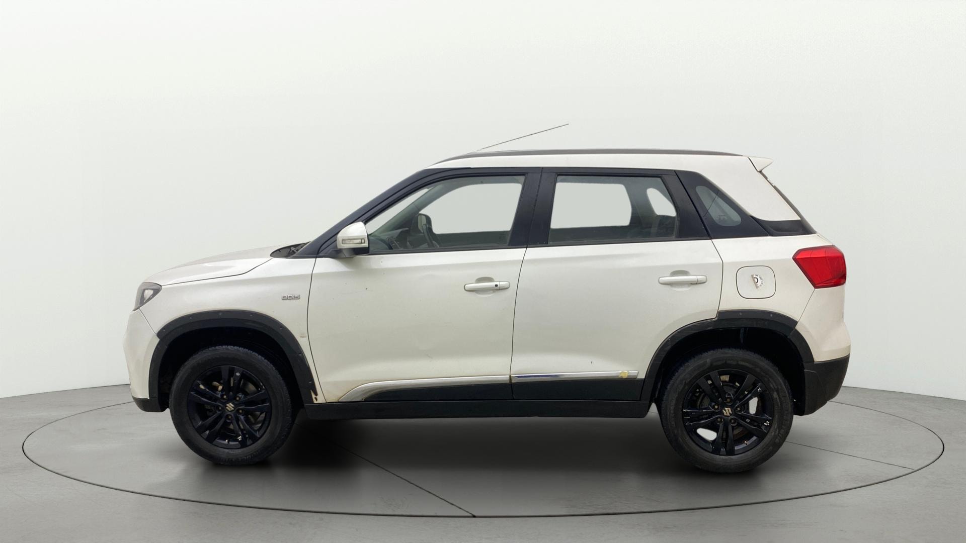 View 2018 Maruti Suzuki 1000 Base Variant Image 5 Used 2018 Maruti Suzuki 1000 Base Variant Image 5