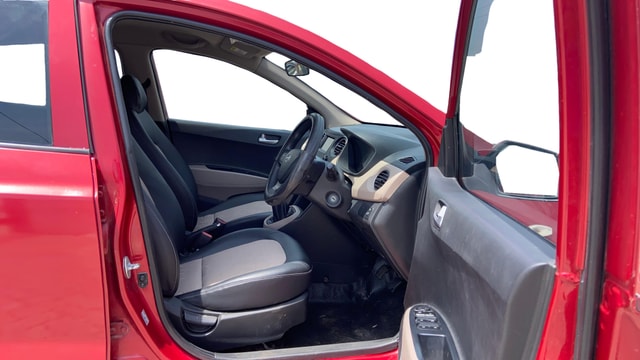 View Hyundai Grand i10 Image 25 Used Hyundai Grand i10 Image 25