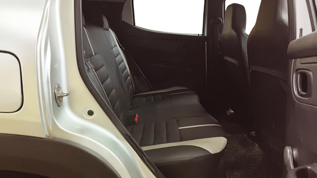 View Renault Kwid Image 28 Used Renault Kwid Image 28