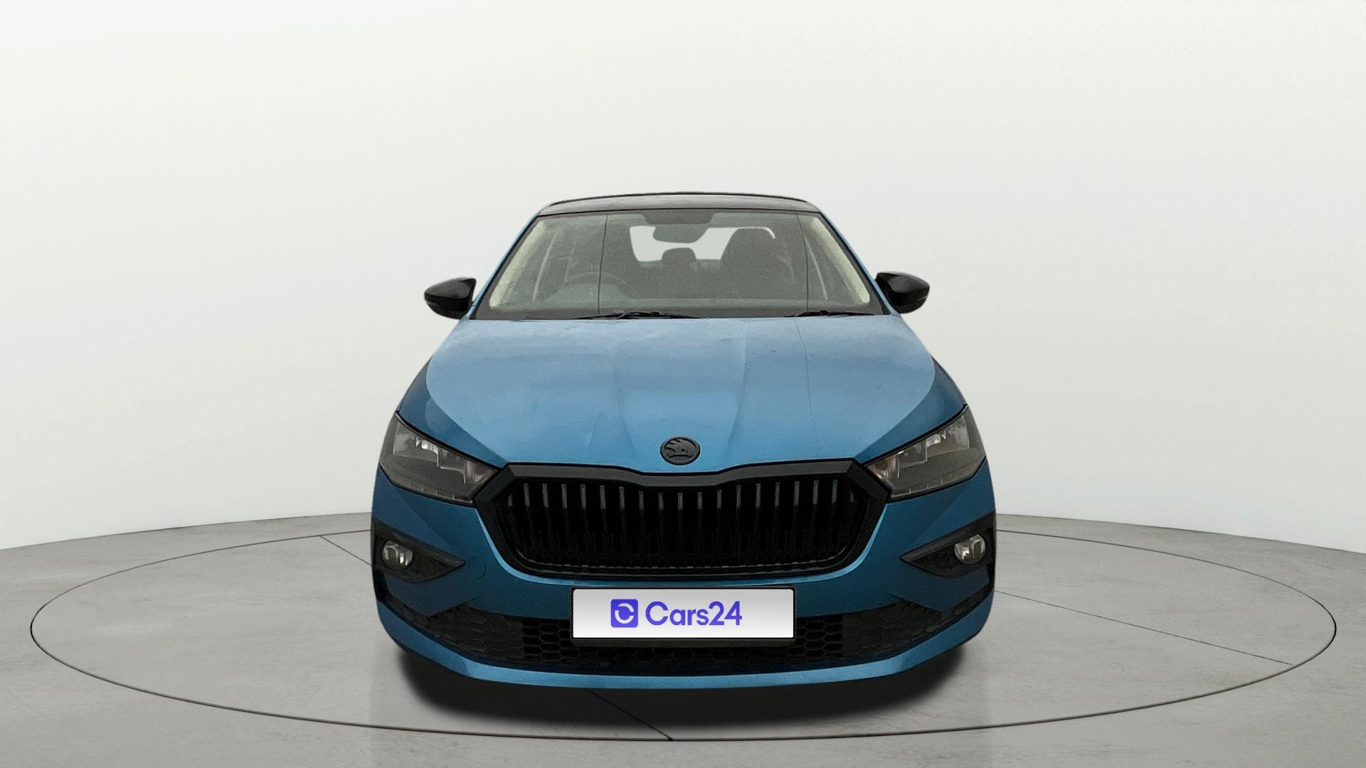 View 2023 Skoda Slavia Ambition 1.0 TSI MT Image 1 Used 2023 Skoda Slavia Ambition 1.0 TSI MT Image 1
