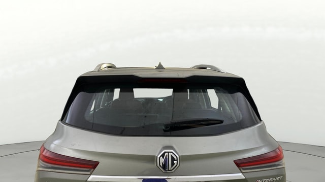 View MG Hector Plus Image 4 Used MG Hector Plus Image 4