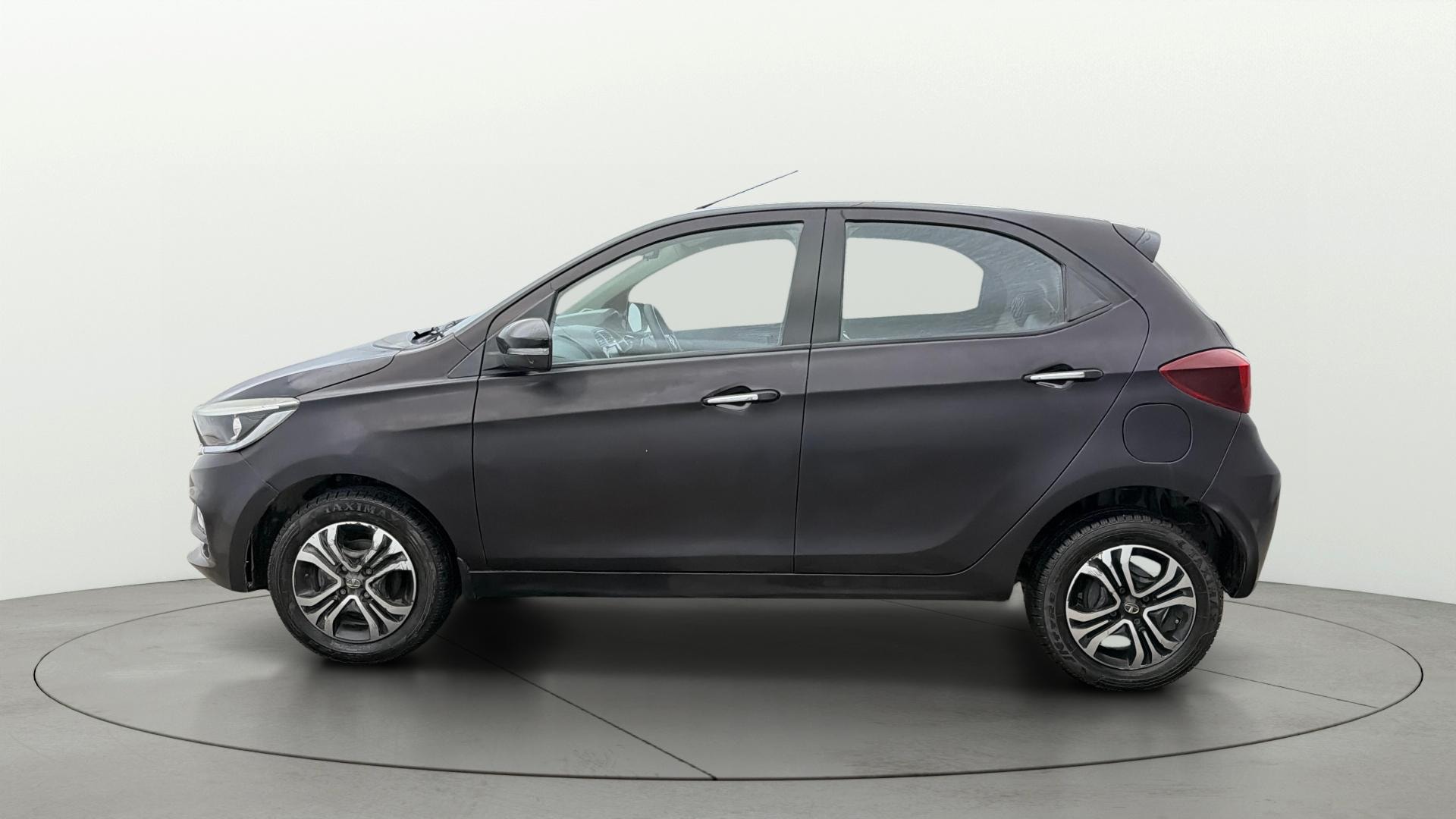 Used 2022 Tata Tiago Used 2022 Tata Tiago