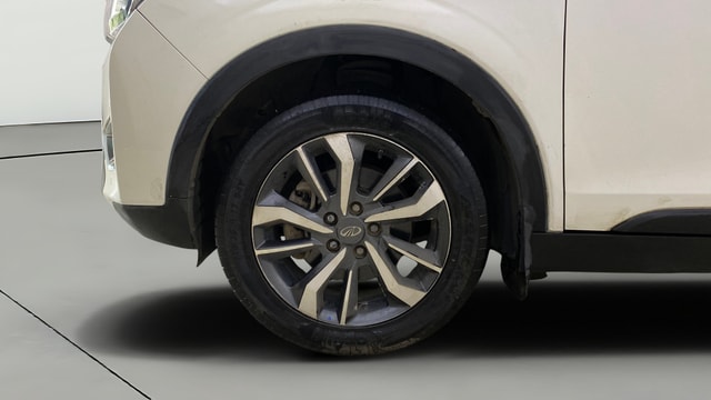 View Mahindra XUV300 Image 28 Used Mahindra XUV300 Image 28
