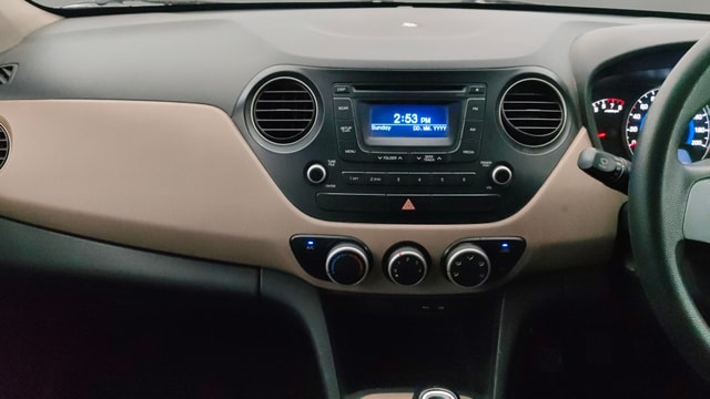 View Hyundai Grand i10 Image 17 Used Hyundai Grand i10 Image 17