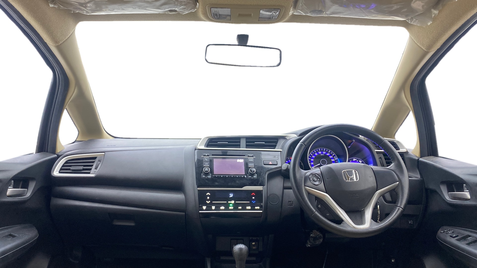 View 2017 Honda Jazz E MT Diesel Image 15 Used 2017 Honda Jazz E MT Diesel Image 15