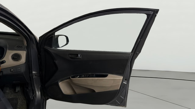 View Hyundai Grand i10 Image 43 Used Hyundai Grand i10 Image 43