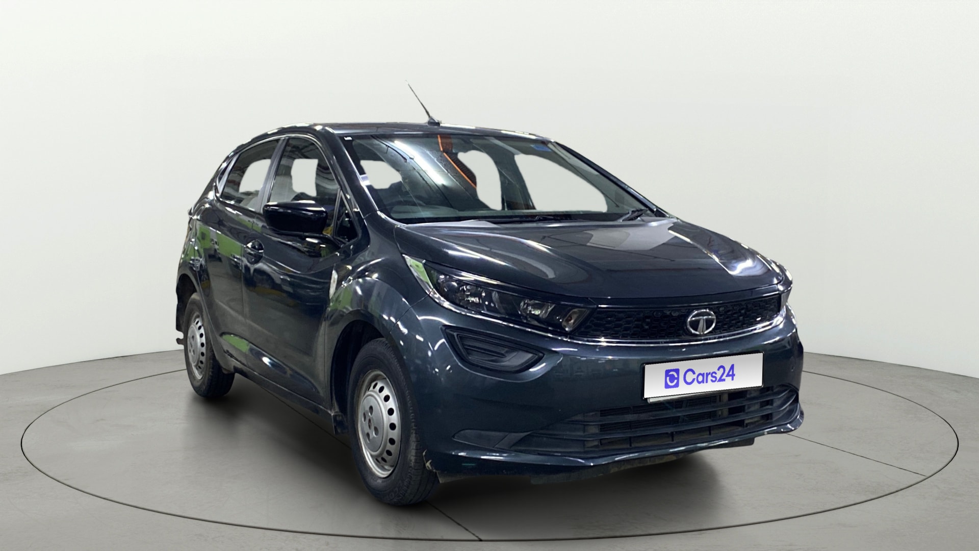 View 2020 Tata Altroz XM Petrol Image 35 Used 2020 Tata Altroz XM Petrol Image 35