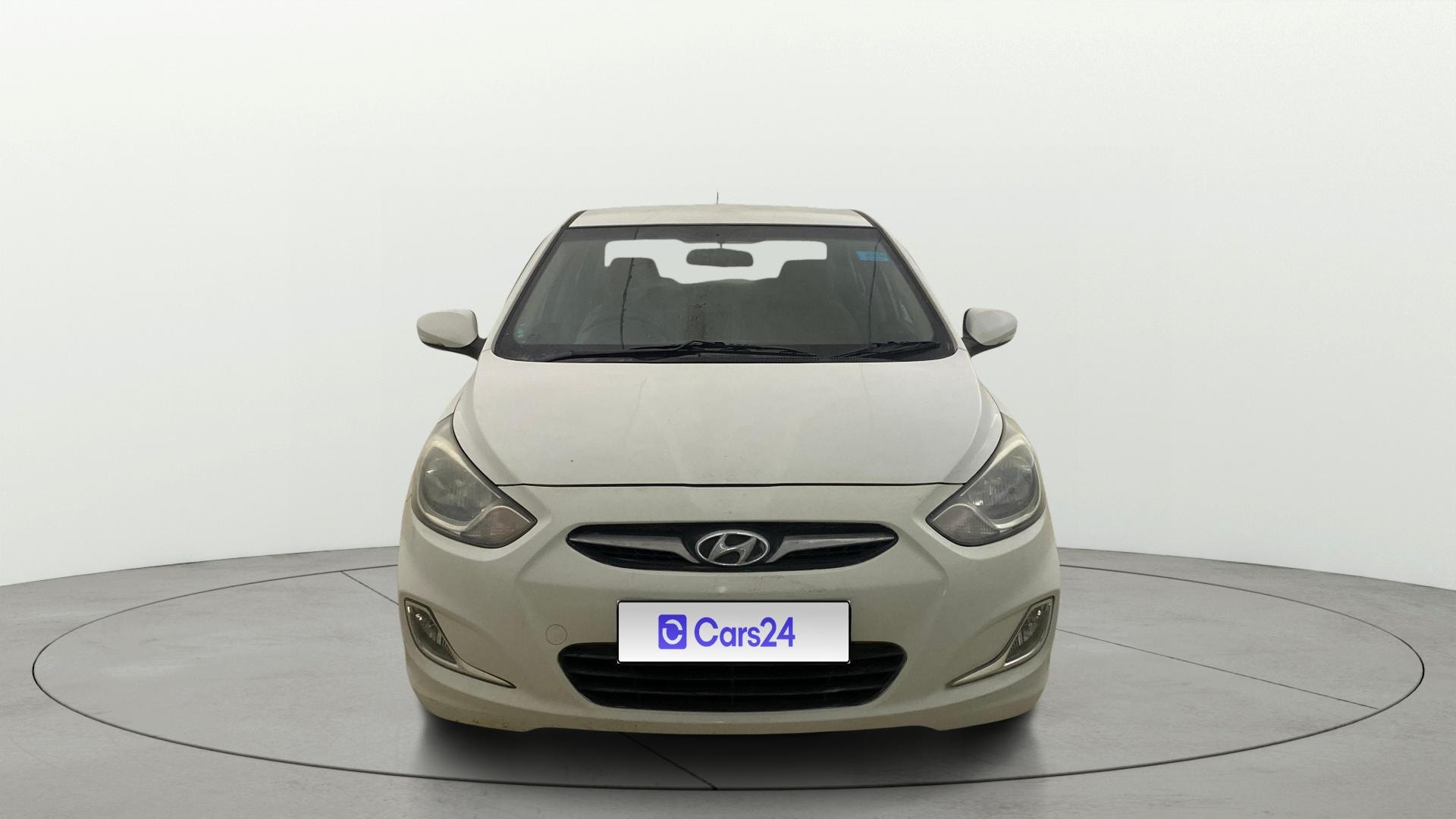 View 2014 Hyundai Fluidic Verna 1.4 VTVT CX Image 1 Used 2014 Hyundai Fluidic Verna 1.4 VTVT CX Image 1