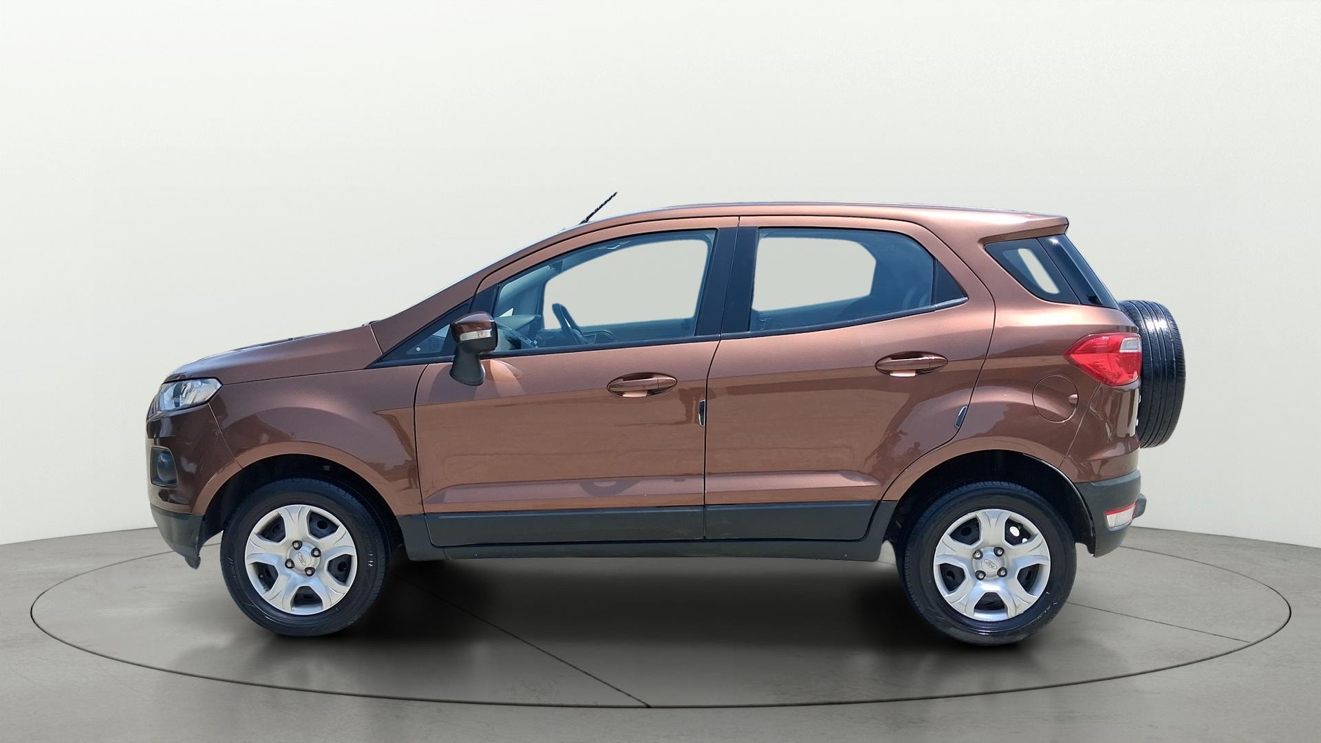 View 2017 Ford EcoSport 1.5 TDCi Diesel Ambiente BS IV Image 5 Used 2017 Ford EcoSport 1.5 TDCi Diesel Ambiente BS IV Image 5