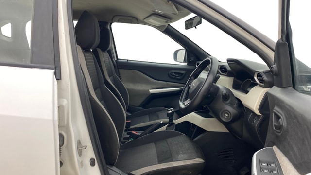 View Nissan Magnite Image 17 Used Nissan Magnite Image 17