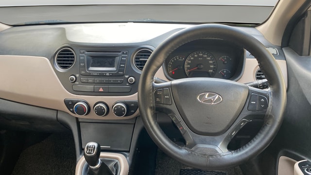 View Hyundai Xcent Image 20 Used Hyundai Xcent Image 20