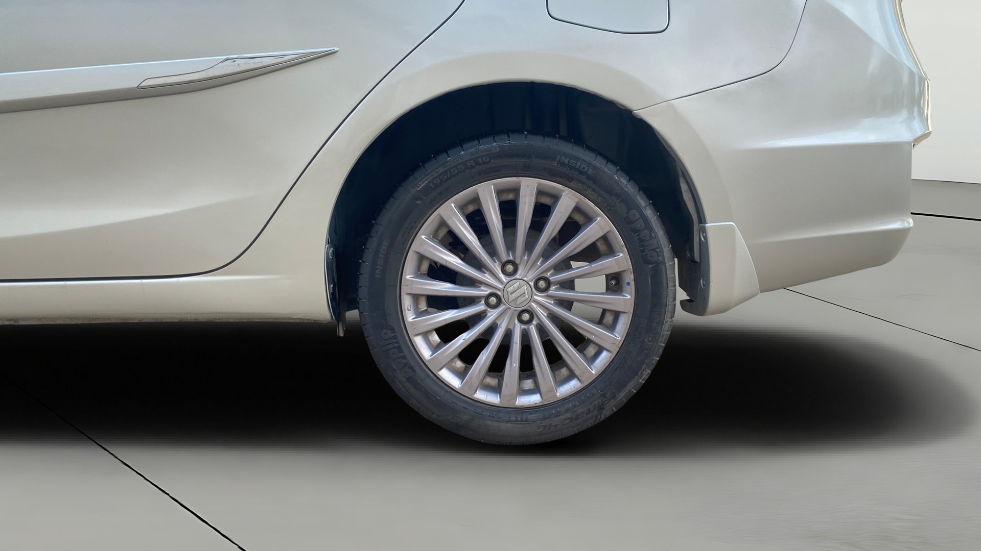 View 2018 Maruti Suzuki 1000 Base Variant Image 12 Used 2018 Maruti Suzuki 1000 Base Variant Image 12