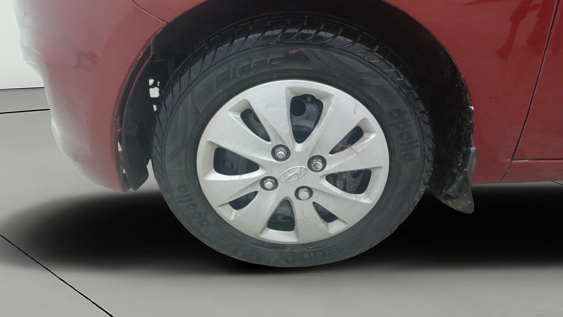 View 2013 Hyundai i10 1.2 Sportz AT Image 28 Used 2013 Hyundai i10 1.2 Sportz AT Image 28