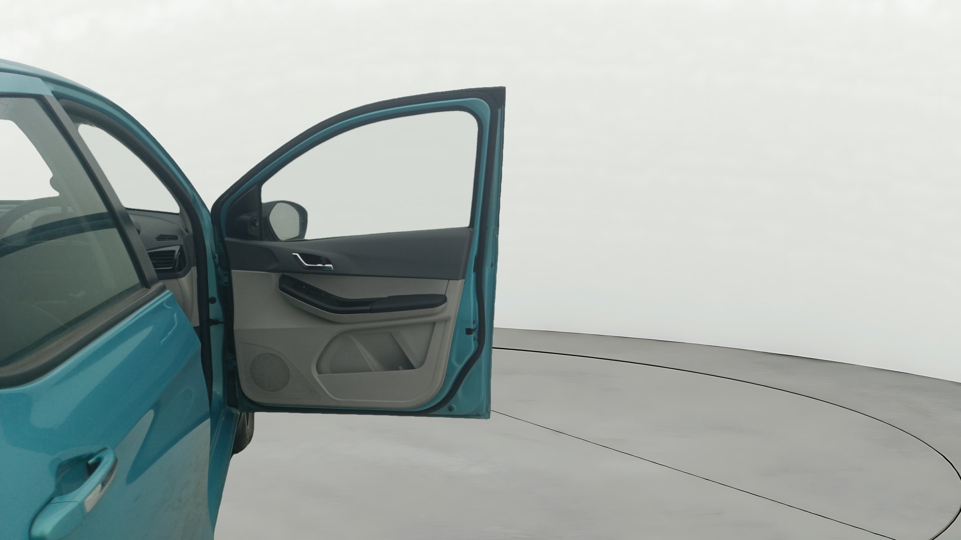 View 2025 Tata Tiago Revotorq XB Image 46 Used 2025 Tata Tiago Revotorq XB Image 46