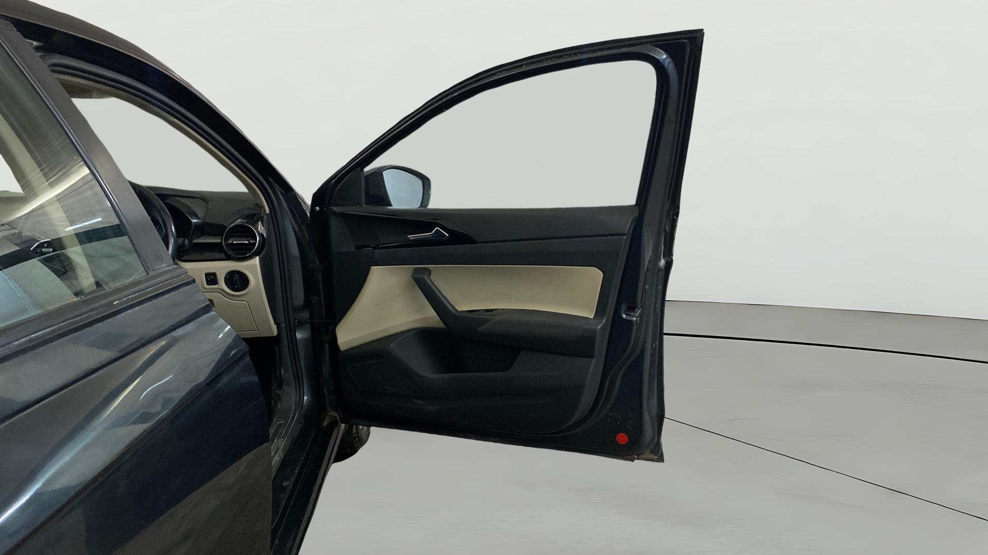 View 2022 Skoda Slavia Ambition 1.0 TSI AT Image 46 Used 2022 Skoda Slavia Ambition 1.0 TSI AT Image 46