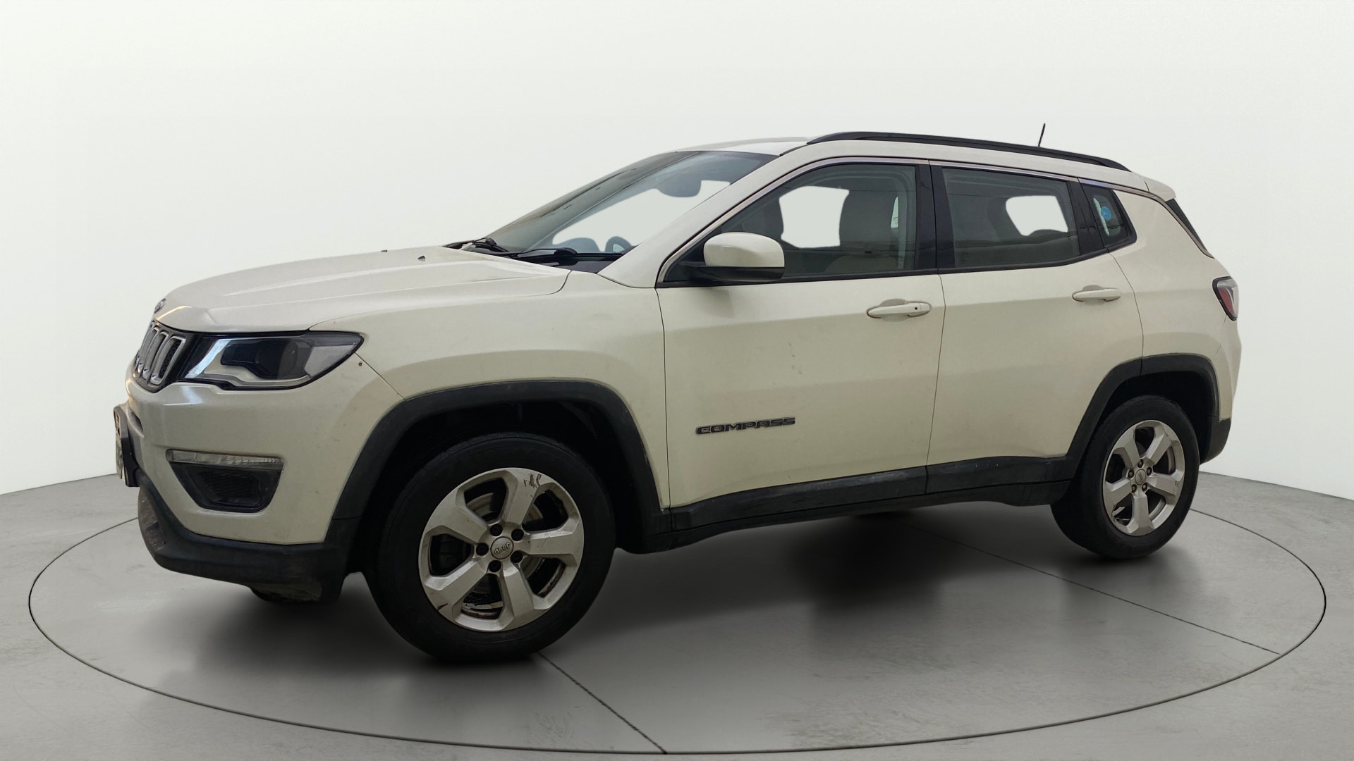View 2017 Jeep Compass Longitude (O) 2.0 Diesel MT Image 20 Used 2017 Jeep Compass Longitude (O) 2.0 Diesel MT Image 20