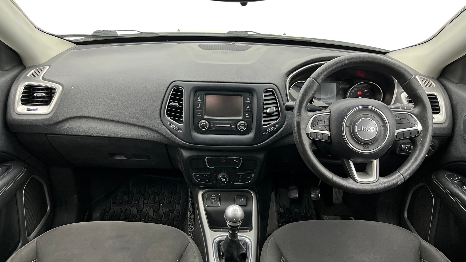 View 2019 Jeep Compass Sport Plus Diesel BS IV Image 15 Used 2019 Jeep Compass Sport Plus Diesel BS IV Image 15