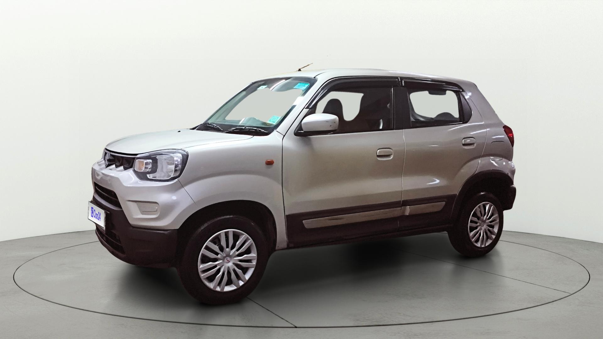 View 2022 Maruti Suzuki 1000 Base Variant Image 35 Used 2022 Maruti Suzuki 1000 Base Variant Image 35