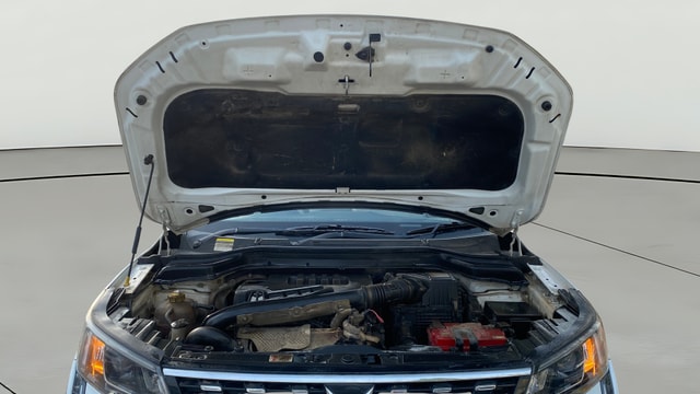 View Mahindra XUV300 Image 21 Used Mahindra XUV300 Image 21